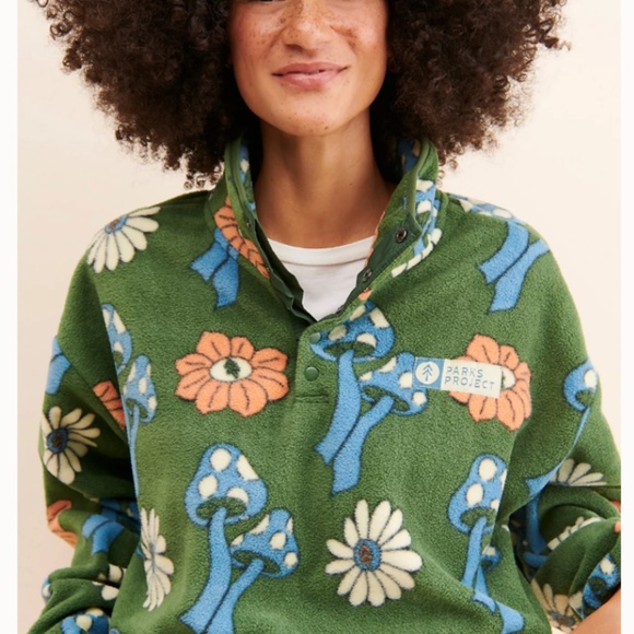 Parks Project Power To The Parks Shroom Pullover / pre-loved EUC - Picture 2 of 16